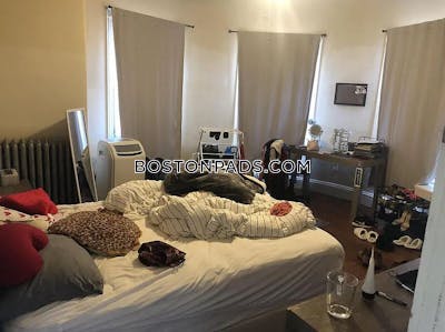 Mission Hill 5 Beds 2 Baths Boston - $7,650 No Fee